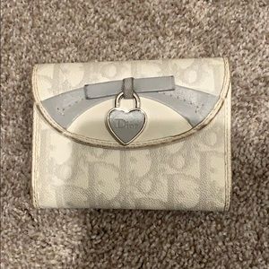 Dior wallet